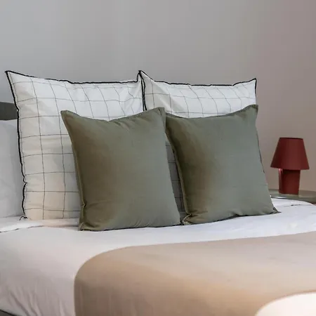 Quintinha Estrelicia - Pool And Garden