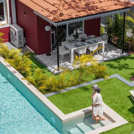 Quintinha Estrelicia - Pool And Garden 度假居 *