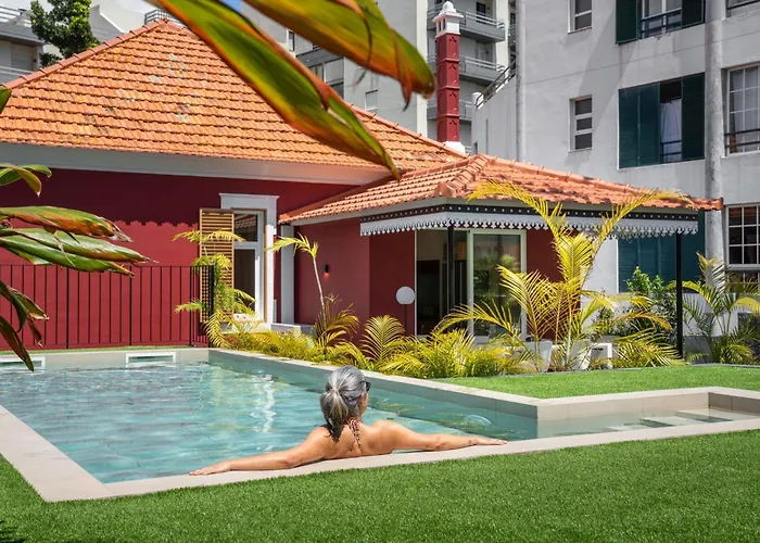 Vakantiehuis Quintinha Estrelicia - Pool And Garden