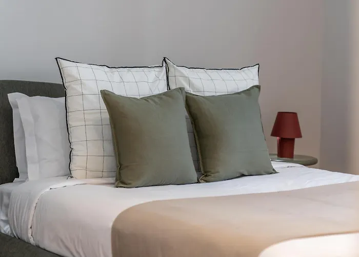 Quintinha Estrelicia - Pool And Garden