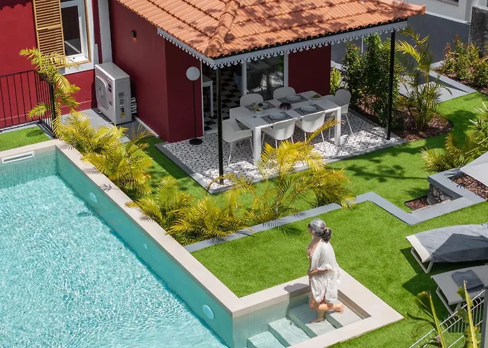 Quintinha Estrelicia - Pool And Garden 度假居 *